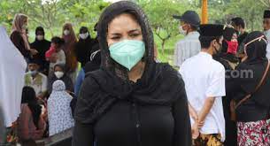 Sapri pantun masuk icu, istri sebentar lagi melahirkan. 2gjzqicpeyu7ym