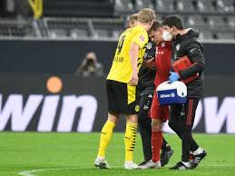 Joshua walter kimmich (born 8 february 1995) is a german professional footballer who plays primarily as a right back for bayern munich and. Fc Bayern Joshua Kimmich Meldet Sich Nach Op Und Macht Erschreckende Erkenntnis Fc Bayern