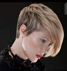 30 Latest Short Hairstyles For Winter 2021 Best Winter Haircut Ideas Popular Haircuts Short Hair Styles Stylish Short Hair Short Hair Styles For Round Faces