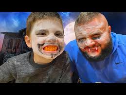 CALEB & DADDY SPOOKY halloween makeup and fake teeth PRETEND PLAY!