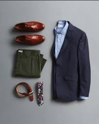 Fall weddings can be hard to dress for since the weather can be so unpredictable. How To Dress For A Fall Wedding Stitch Fix Men