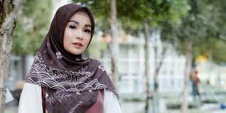 Gratis untuk komersial kualitas tinggi tanpa atribut gunakan fitur sortir. Article Blogger 30 Model Jilbab Untuk Khatam Alquran 30 Ide Model Baju Khatam Al Quran Maria Space Untuk Bisa Khatam Lebih Dari Sekali Dalam Sebulan Kita Membutuhkan Alquran Yang