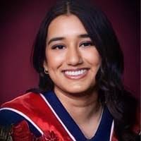 Zahra Adamjee's Instagram, Twitter & Facebook