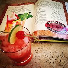Cesar S Punch 2 Oz Rhum Barbancourt 3 Star 1 1 2 Oz Lime Juice 1 Oz Grenadine 1 4 Oz Simple Syrup 3 Dashes Of Bitters Co Simple Syrup Mixology Grenadine
