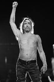 Iggy pop, the 'godfather of punk', returns to 6 music with more eclectic and exciting music choices, giving listeners an exclusive insight into his mind. Sabbatokyriako Sthn A8hna Me Iggy Pop James Kai Ton Gio Toy Mpomp Marlei Programma Politismos Iefimerida Gr
