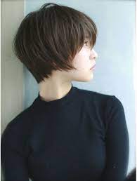 バース birth 天神 birth モードな小顔ショート サイド１ ヘアスタイリング エモヘアー 黒髪ボブのヘアスタイル