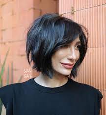 What Are The Best Hairstyles For Big Noses Hair Adviser Cool Hairstyles Short Hair Styles Big Noses