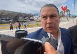 Gerardo Peña Flores inhabilitado como funcionario e ICV amparado para  evitar serdetenido