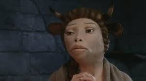 Isabelle Wolfe's Instagram, Twitter & Facebook