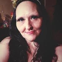 Carmen Suttles's Instagram, Twitter & Facebook