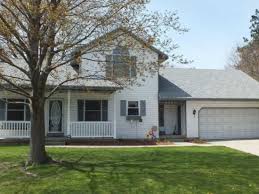 13813 Fox Trail Dr Holland Mi 49424 Gail Devries Keller Williams Realty Doug Klaasen Allen Teerman Nmls 1345 Holland Outdoor Structures Outdoor Decor
