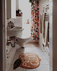If you know any good bathroom design ideas or photos feel free to drop a comment. Uohome Guest Bathroom Decor Bathroom Decor Home