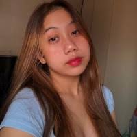 Nicole Manansala's Instagram, Twitter & Facebook