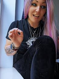 Seeking Genuine Connections in Modern Dating