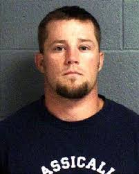 Trace Wells's Instagram, Twitter & Facebook