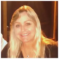 What is best way to clean this lampshade? Presume they can't go in washing  machine? Dishwasher??