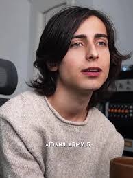 Aidan Clifford's Instagram, Twitter & Facebook