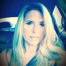 Natalie Renaud (@renotalie)