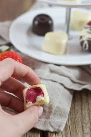 Erdbeer Pralinen Selbstgemacht Rezept Sweets Lifestyle Rezept Pralinen Selber Machen Rezept Pralinenfullung Pralinen Rezepte