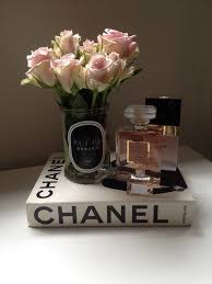 Pink Books For Decoration Google Search Chanel Decor Chanel Book Decor