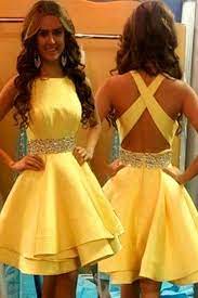 Elegant Jewel Above Knee Criss Cross Straps Yellow Homecoming Dresses With Beads Vestidos De Fiesta Cortos Vestidos De Fiesta Juveniles Vestidos De Fiesta