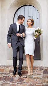 From the oversized shoulder bows to the floral embroidery and scalloped trim, this city hall wedding dress is all about the details. Simple Courthouse Wedding Dress Plus Size Dresses For Wedding Guests Check More At Http Courthouse Wedding Dress City Hall Wedding Dress Short Wedding Dress