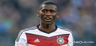 Последние твиты от antonio rüdiger (@toniruediger). Antonio Rudiger Kimdir