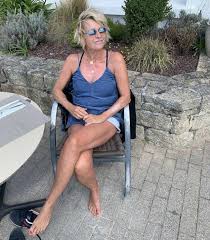 Открыть страницу «sophie davant» на facebook. Sophie Davant S Feet Wikifeet