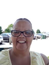 Jennifer Keech's Instagram, Twitter & Facebook