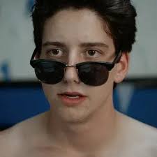 Nhân vật trò chuyện AI tốt nhất Wally Clark: Khám phá hồ sơ & bình luận của  người dùng