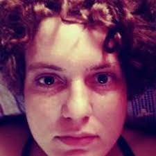 Stream Elif Akgul 4 music