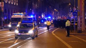 Das bundesverwaltungsgericht in leipzig hat sie. Indymedia Demo In Leipzig 13 Verletzte Polizisten Sechs Festnahmen Medienportal Grimma