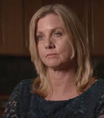 Kim Lund's Instagram, Twitter & Facebook