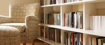 I centered the shelves on the sides and put the middle one up a little higher to hold a dvd player. 10 Diy Bookshelf Ideas To Organize Your Books Zameen Blog