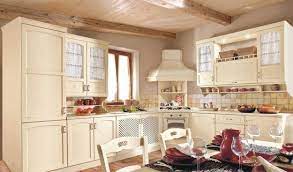 Cucine In Stile Arte Povera Cucine Cucine In Legno Chiaro Sgabelli Cucina
