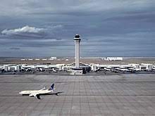 For the airport previously serving denver, colorado, see stapleton international airport. Denver International Airport Wikipedia