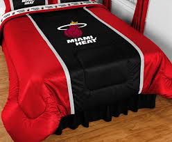 Pin On Miami Heat Merchandise Bedding Decor Gifts