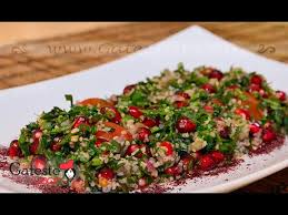 250 g cuscus 250 ml supa de legume 1 piept de pui facut pe grill 2 linguri ulei de masline extravirgin 300 g dovlecei 300 g rosii, de preferabil din. Reteta De Salata Tabbouleh ØªØ¨ÙÙØ© Youtube