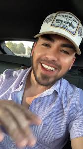 Irving Mora (@irumors91) • Instagram photos and videos