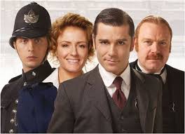 Detective william murdoch uses radical techniques to solve murders. Movie And Tv Cast Screencaps Murdoch Mysteries S02e04 2009 Directed By Farhad Mann 10 Cast Screencaps 8 339 Episode Screencaps