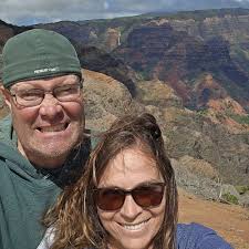 Bet place for food and watch the sunset in princeville?