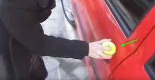 Doesn't begin shortly, try restarting your device. Viral Video Shows How To Unlock A Car Door Using A Tennis Ball Elite Readers