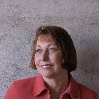 8 "Holly Millar" profiles