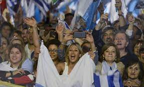 Uruguayan people, uruguay residents (en); Uruguay Opposition Maintains Thin Lead In Presidential Vote