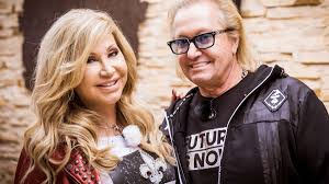 Самые новые твиты от robert geiss (@geissrobert): Robert Geiss Glanzt Auf Motorshow Essen Mit Lamborghini Eigenem Stil Promis