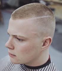 1001 Idees Coupe Courte Degradee L Entretien Presque Facile Coupe cheveux mi long homme blond, acces a differentes inspirations de coupes sur la thematique mi schwarzkopf coiffures, coupes de cheveux. 1001 idees coupe courte degradee