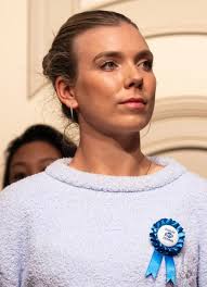 Yes, there's Katie in Alex's Player Box for R3. Thank you to both Miriam  Broome and Angi Stanley for correcting me