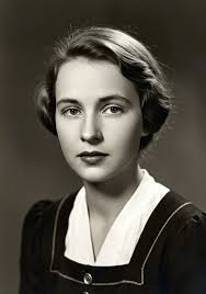 What is the connection between “Sound of Music” von trapp family and the  lady this memorial is named after? What is her connection to Tim Shoe  Sullivan ancestors?