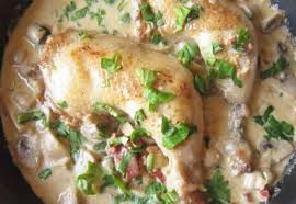 Cuisse De Poulet Au Cookeo A La Creme Un Delicieux Plat Cookeo Plat Cookeo Cuisses De Poulet Recettes De Cuisine