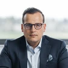 Goldrhein konzentriert sich auf die praktische Anwendung und unterstützt  Anleger dabei, in volatilen Märkten klares operatives Denken zu entwickeln.  Der leitende Dozent Daniel Will vermittelt systematisch  Positionsaufbaulogik und ...